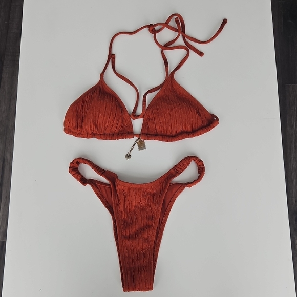 Other - Bikini Set 👙 with Chain Detail